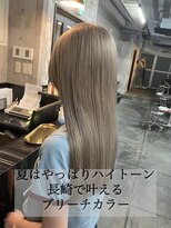 コワファースト長崎シャンプーボーイ 2nd(COIFF1RST 長崎 SHAMPOO BOY) 長崎ハイトーン ケアブリーチ 韓国 ミルクティーグレージュ