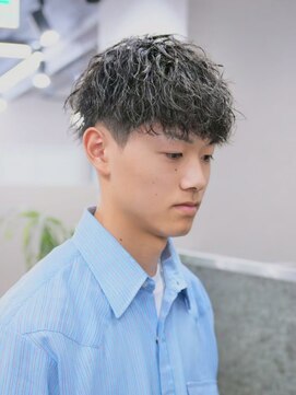 スラッシュ(SLASH) 波巻きパーマ/スパイラルパーマ/ツイストスパイラル/姫路