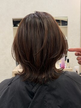 シエル 青森店(CIEL) ミディアムベースのくびれレイヤースタイル