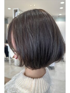 ミエル(Miel) 丸みボブ×透明感カラー