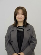 ケンジサナンド(KENJE Sanando) 東恩納 雛乃