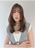 小顔ヘア ロングレイヤー ふんわりロング