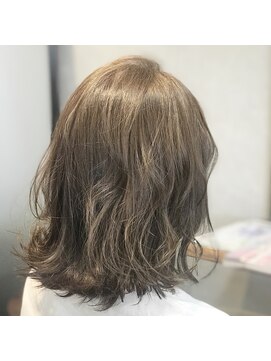 ヘアメイクライン(hair make LINE) 切りぱっなしボブ