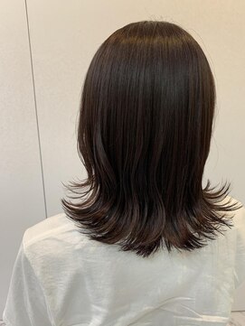 エスカーラ 表参道(THE ESCALA) チェリーレッド&髪質改善トリートメント【タビラマユミ】