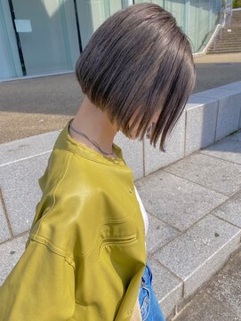 ヴィーヴォ 天六店(VIVO) 【VIVO】西屋綾香 切りっぱなしボブ 韓国ヘアオリーブグレージュ