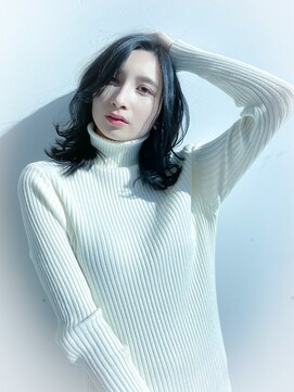 エクラート セントラル 赤坂(ECLART CENTRAL) 20代30代髪型 韓国風ミディアム 美肌カラー くびれヘア