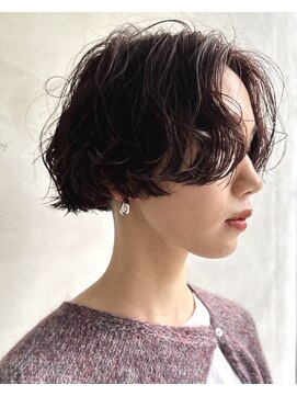 ナループロアオハナ(Nalu pu loa ohana) ショートパーマ/ボブパーマ/ハンサムショート/パーマ