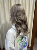ハイトーングレージュ「レイヤースタイル」