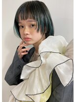 ホリデイズ ケアアンドスパ 練馬 豊島園(HOLIDAYS)&nbsp;【HOLIDAYS】顔まわりレイヤーボブ×ターコイズグリーン裾カラー