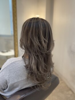 ヘアサロン リボーン(Hair salon Reborn)の写真/白髪染めじゃなく明るくしたい方へ！髪と頭皮に優しい傷まないカラーで髪質改善しながら理想のカラーへ♪