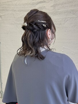 ツキヘア(TUKI hair) ゆるふわハーフアップ/ゆるふわアレンジ/ボブアレンジ/高松