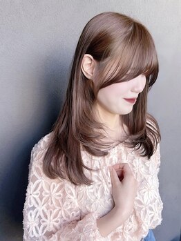 スリークバイナチュラ(SLEEKbyNATURA.)の写真/「可愛いを追求した」女性Stylistが提案する愛されヘア◆中/韓mixの顔周りレイヤースタイルは小顔見せ◎