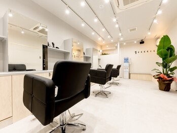 カット ワークス 北千住店(CUT WORKS)の写真/【北千住駅前/メンズサロン】予約不要で即スタイルUP！手軽さ×丁寧さが魅力のサロンがNEW OPEN！[北千住]