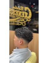 ジェネシス 本店(genesis)&nbsp;ビジネスシーンでも◎フェザーショート