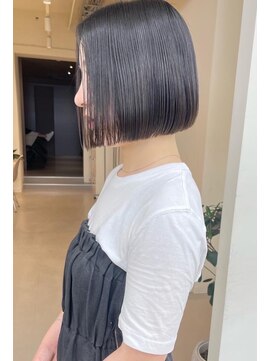 アーバン(URBAN.) 【ミニボブ！360度どこから見てもキレイなカットライン】KANAKO
