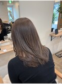 齊藤豪　ミルクティーベージュ　ミディアムレイヤー