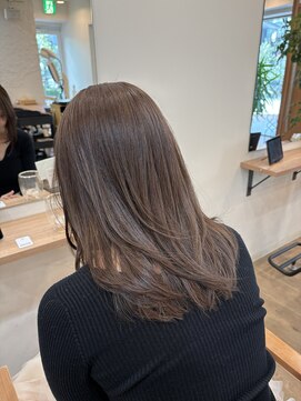 サク 田町芝浦(Sac.) 齊藤豪 ミルクティーベージュ ミディアムレイヤー