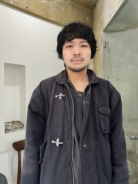 シンク(sync) メンズマッシュパーマ 黒髪 大阪美容室