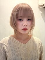 ロティー(loty)&nbsp;ハイトーン ボブ ブリーチ ダブルカラー レイヤー ウルフカット