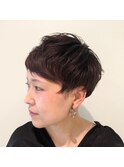ショートヘアボブことりベージュ毛先パーマウォーターフール黒髪