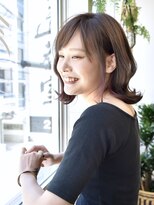 ヘアーリゾートテラス(hair resort terrasse)&nbsp;大人かわいい外ハネボブ×イヤリングカラー耳かけアクセント