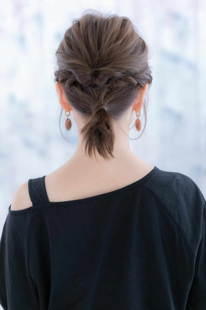 2026年冬】ヘアセット くるりんぱの髪型・ヘアアレンジ｜人気順