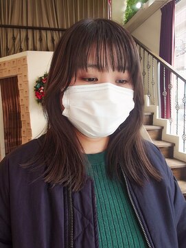 ヘアモード カクテル グレージュ×ストレートミディアムスタイル【ニシヤマ　ミホ】