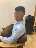 グランバイ アトリエドングリ(Grand × AtlierDonguri) お客様髪質改善データ1310(フェードカット)