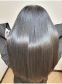ストレートロング×ヘアマニキュア×フュジオドーズ