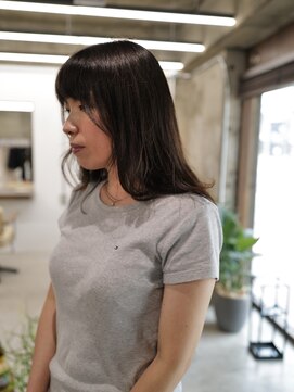 ダカー(dakah) つやつやのブラウン