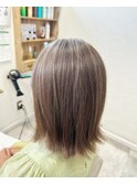 白髪ぼかしハイライト 筋感強め
