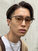 フィフス 大分(fifth)&nbsp;大分メンズ刈り上げツーブロックかき上げ七三パートスタイル