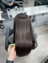 シンシア ドゥエ 新宿(CYNTHIA DUE) 【CYNTHIA/irisu】ココアベージュ /波巻きツイストスパイラル