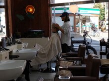 トータルで“男の身だしなみ”を仕上げる場所