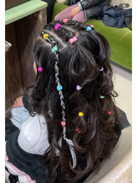 ヘアースペース 練馬店(hair space COCO) ダンス発表会ヘアー、コンローアレンジスタイル