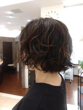 ヴィサージュ キタセンジュ(VISAGE) ウェーブボブ