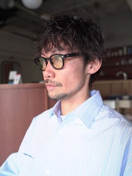 クオル キャスト 神戸三宮(QOL×cast) シャドウパーマショート大人ヘア