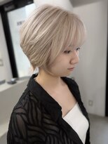 リグ 横浜(Lig.) ミルクティーベージュハンサムショートブリーチダブルカラー横浜