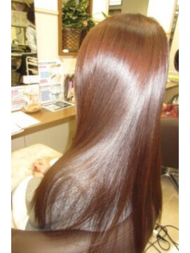 コアフィールフィス(COIFFURE fils) ストレートロング