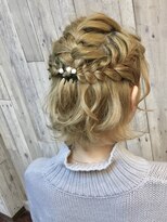 ヘアースペース ムーン(Hair Space MOON) ショートボブからのイベントやパーティー 、結婚式のヘアセット