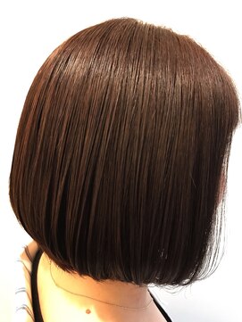 エグゼクティブ ヘアラウンジ ドルチェ(executive hair lounge DOLCE) サラ艶ボブ