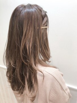 ネオリーブソラ 相模大野店(Neolive sola) ベージュカラー