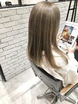 フェリア 渋谷(Feria)&nbsp;【filo by Feria】グレージュベージュ♪"谷島幸太郎"