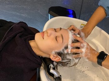 モザミグランディール(MOZAMI Grandir)の写真/デスクワーク・テレワークでお疲れの方に…。いつものサロンタイムにスパを合わせて贅沢時間を。