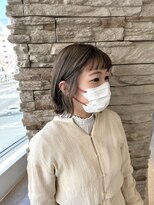 レナークアリア(LENAHC ARIA) アッシュグレージュ