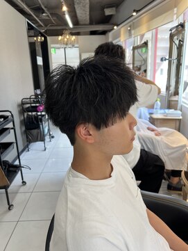 アイズ 海老名(AIZU) 無造作マッシュ　刈り上げマッシュ　王道マッシュ