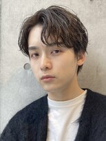 リット×ベリエ(Lit.×belier) センターパートメンズマッシュパーマニュアンスパーマ刈り上げ