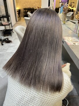 ラビス 浦和(Lovis) 切りっぱなしボブ/エアリーロング/美髪/ピンクブラウン/浦和