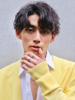 ロンド ローガン 名駅(Lond LOGAN)&nbsp;大人の色気際立つスパイラルパーマセンターパート