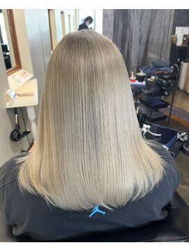 アルグラーテ (Arglarte) ブリーチカラー/ミルクティーベージュ